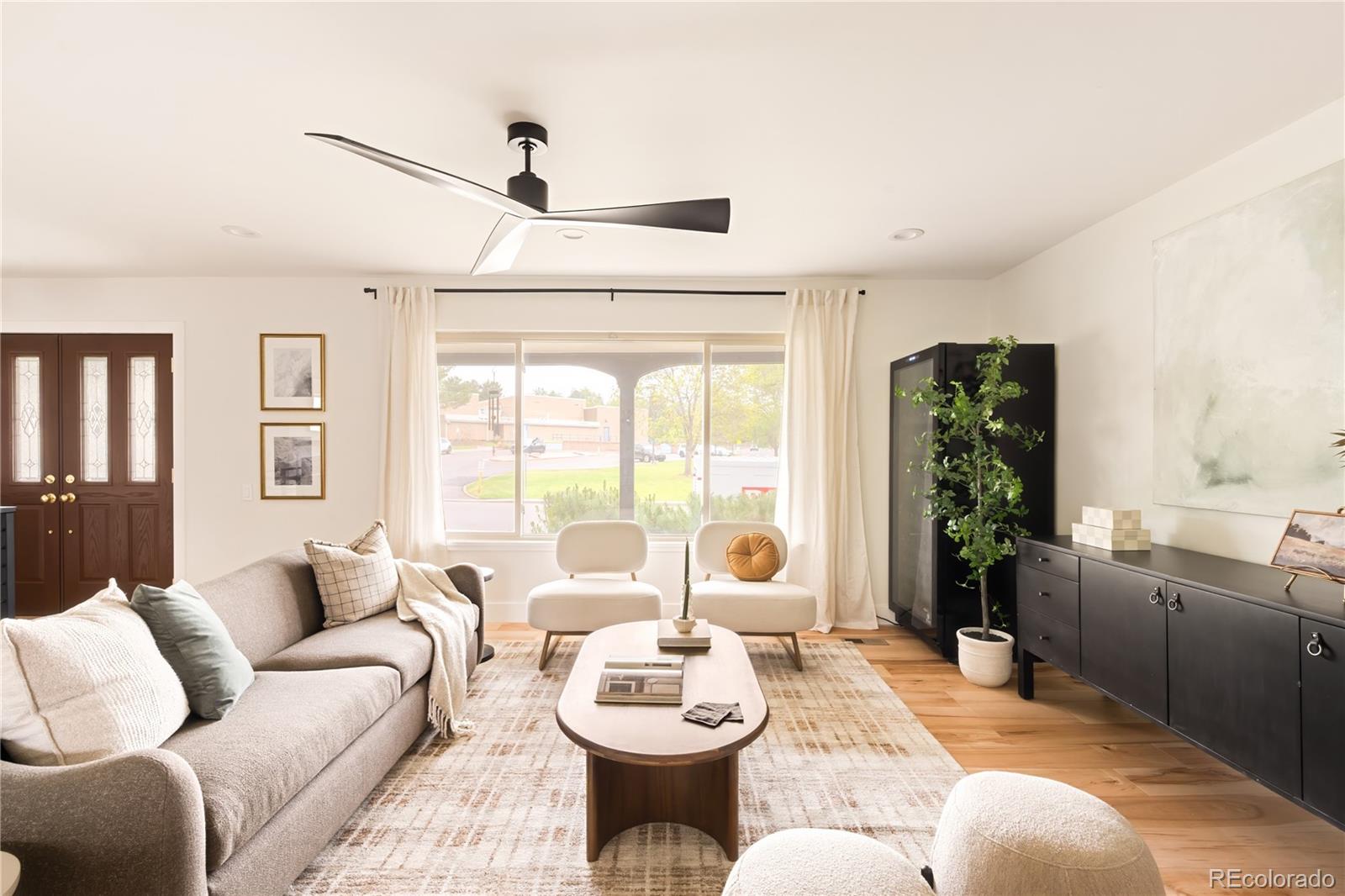 MLS Image #4 for 6928 s columbine way,centennial, Colorado