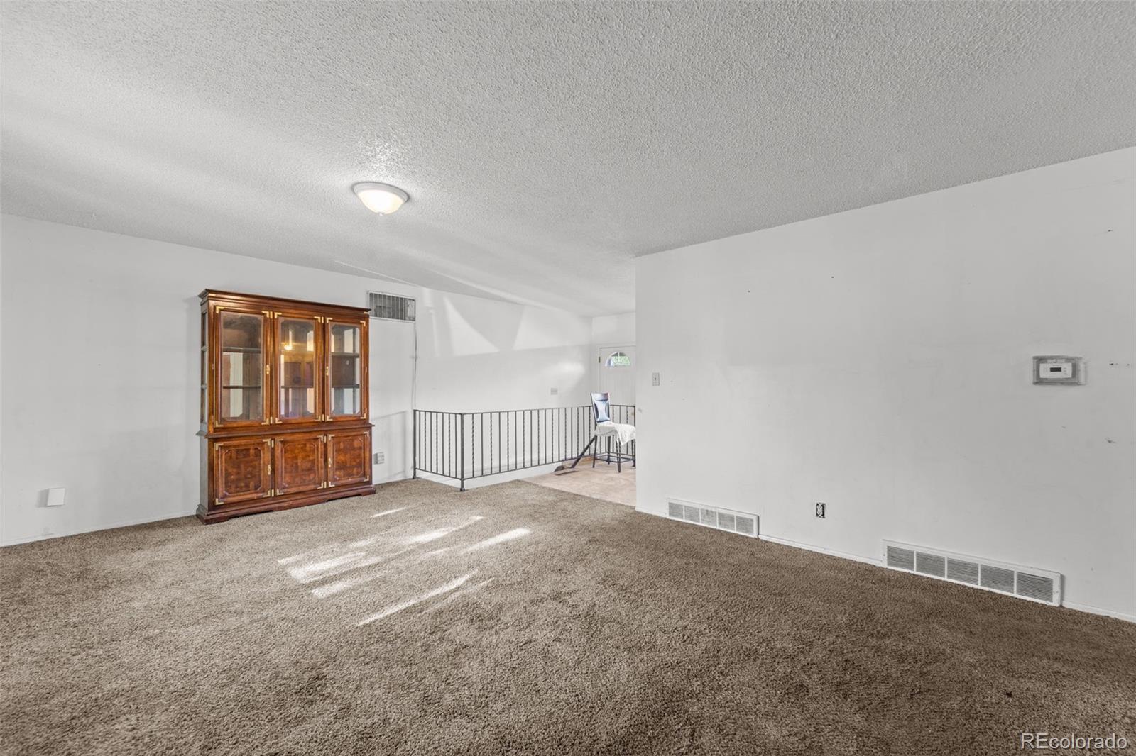 MLS Image #3 for 717 s cedar street,colorado springs, Colorado