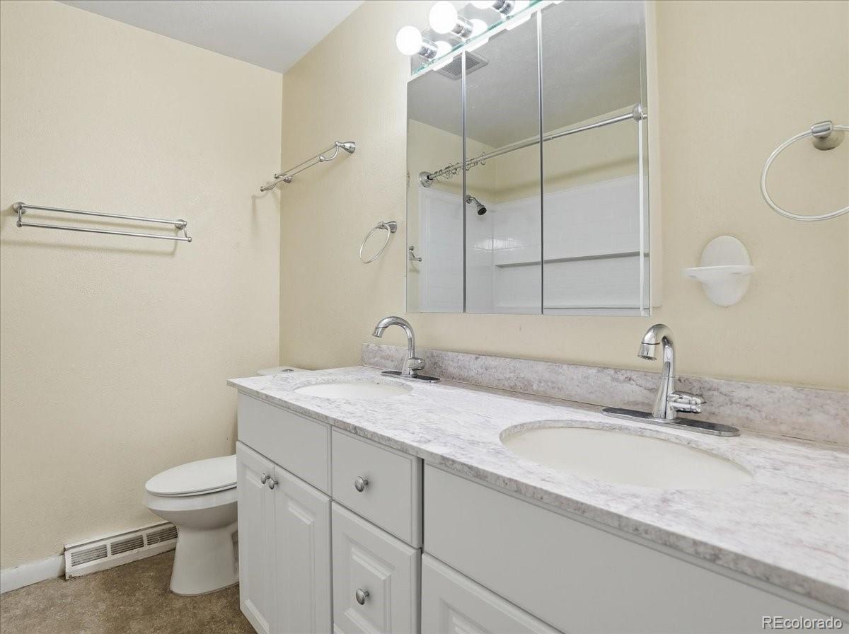 MLS Image #29 for 6218 s cherry circle,centennial, Colorado