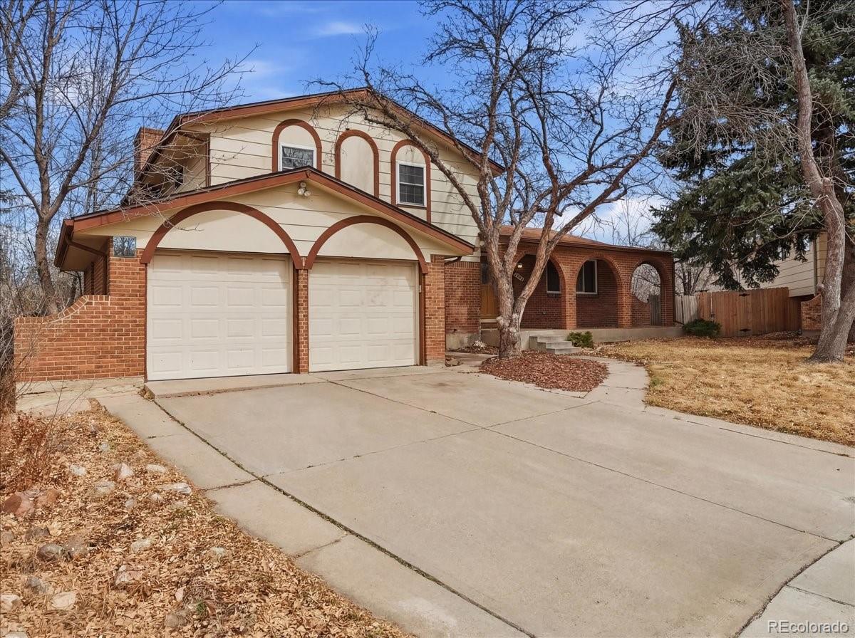 MLS Image #3 for 6218 s cherry circle,centennial, Colorado