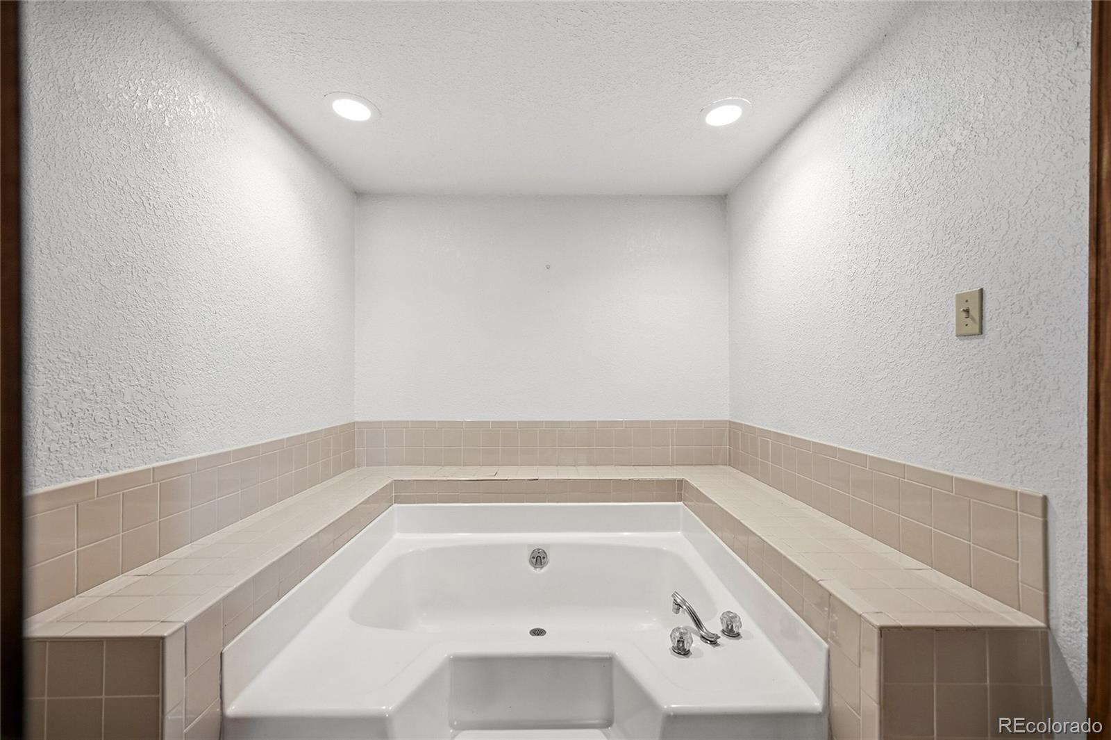 MLS Image #14 for 2801 w davies drive,littleton, Colorado