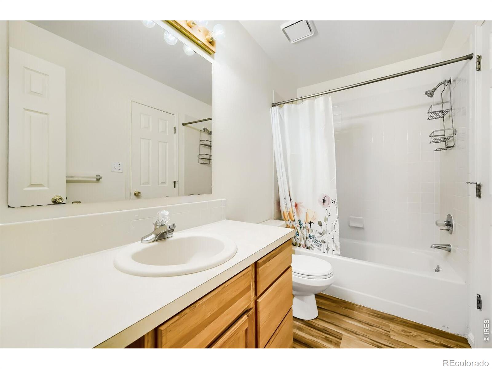 MLS Image #16 for 2112  meadow court,longmont, Colorado