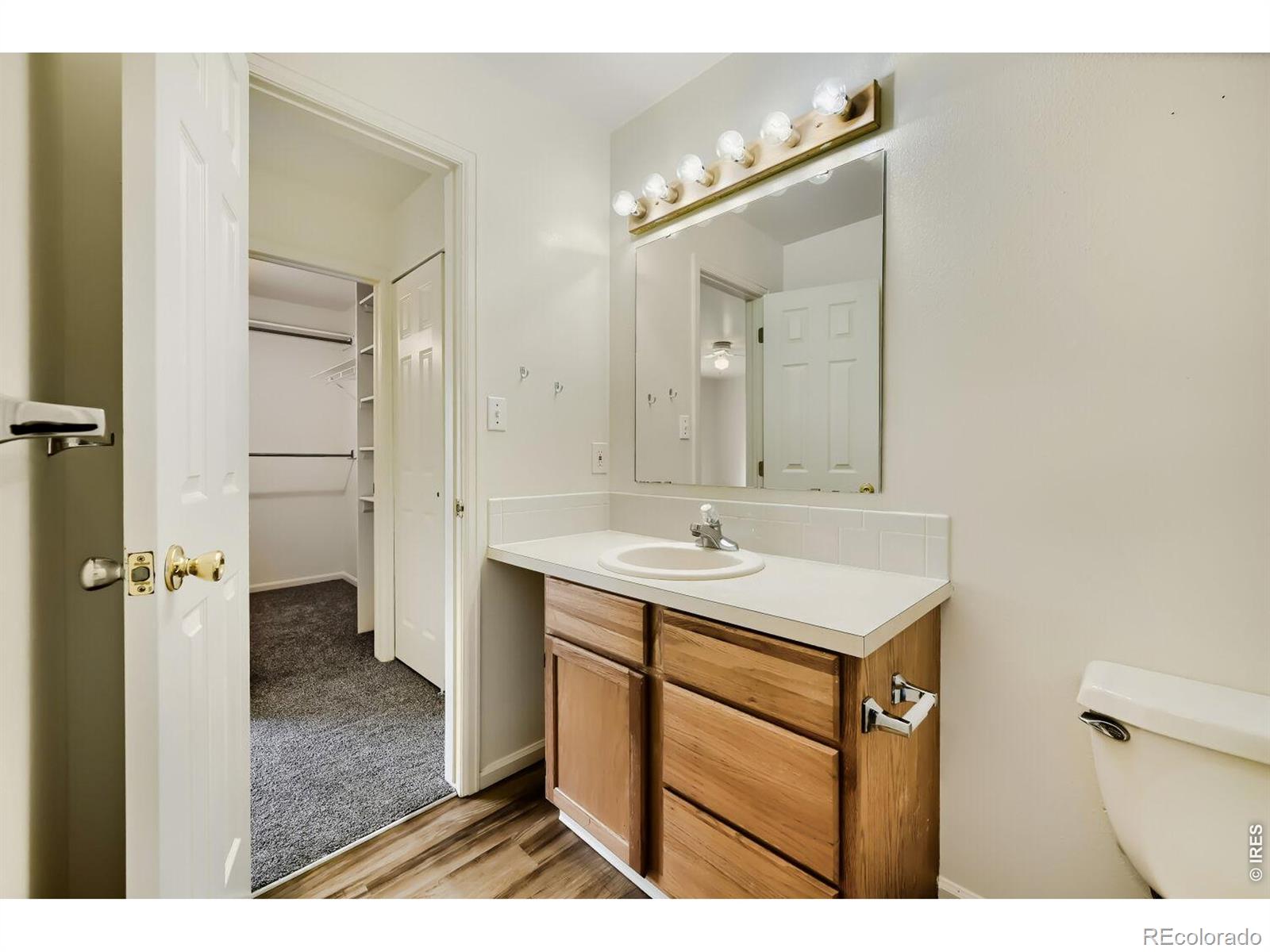 MLS Image #17 for 2112  meadow court,longmont, Colorado