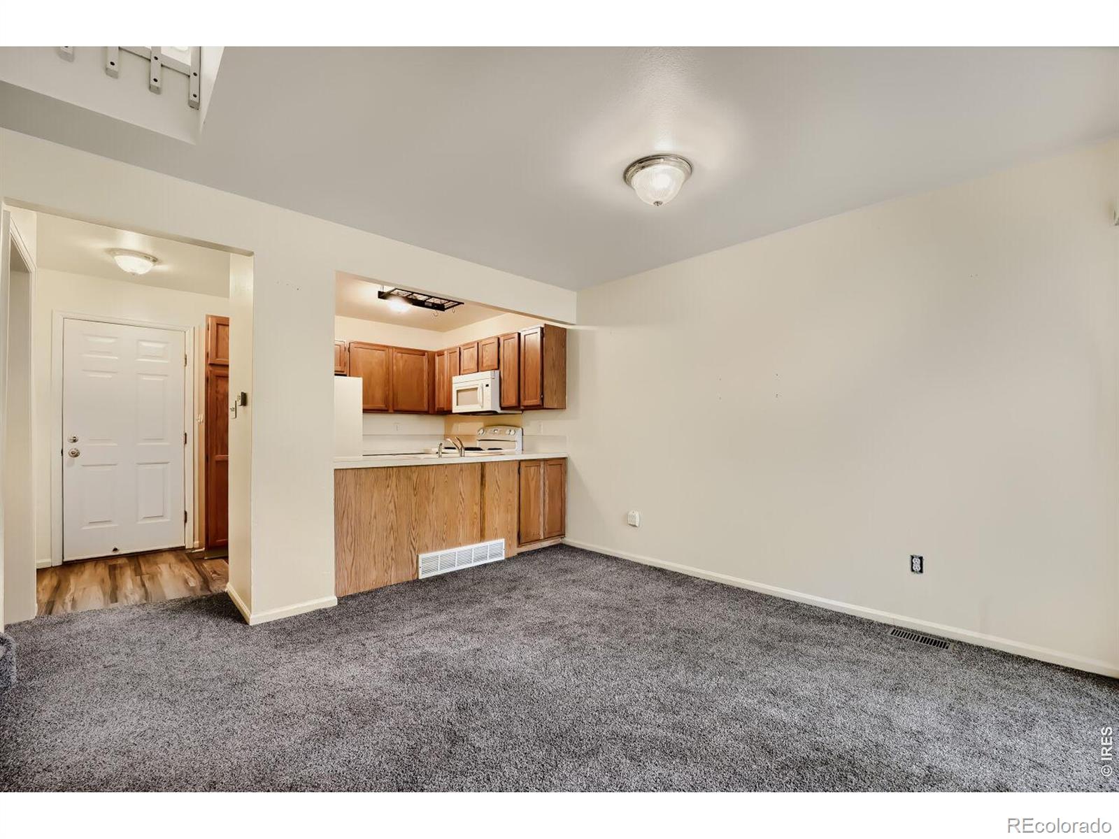MLS Image #2 for 2112  meadow court,longmont, Colorado