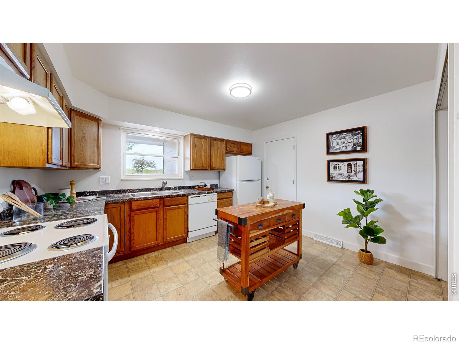 MLS Image #8 for 521 w drake road,fort collins, Colorado