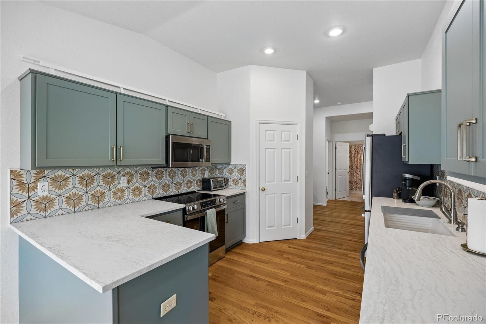 MLS Image #3 for 6392  coors lane,arvada, Colorado