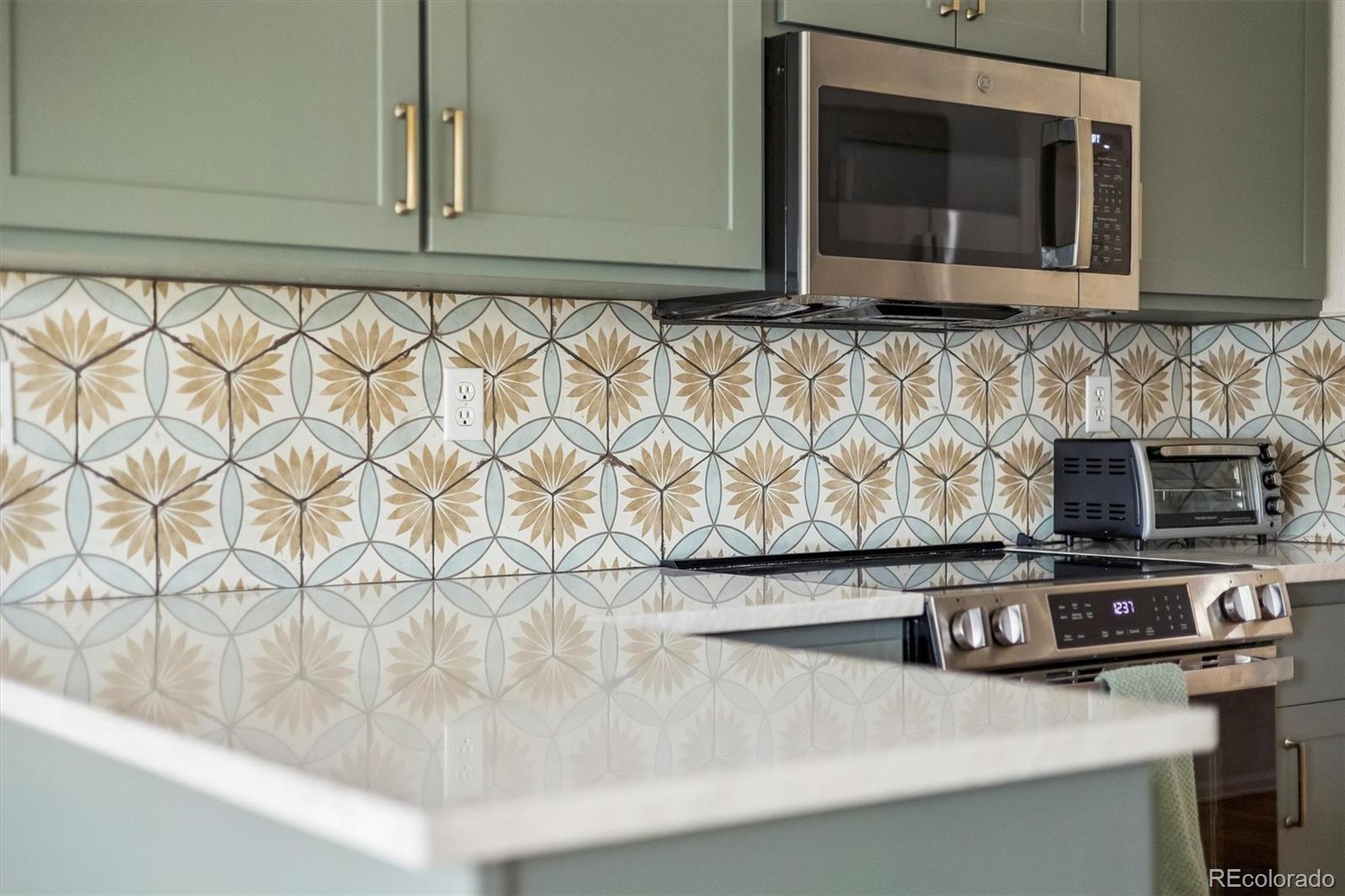 MLS Image #4 for 6392  coors lane,arvada, Colorado