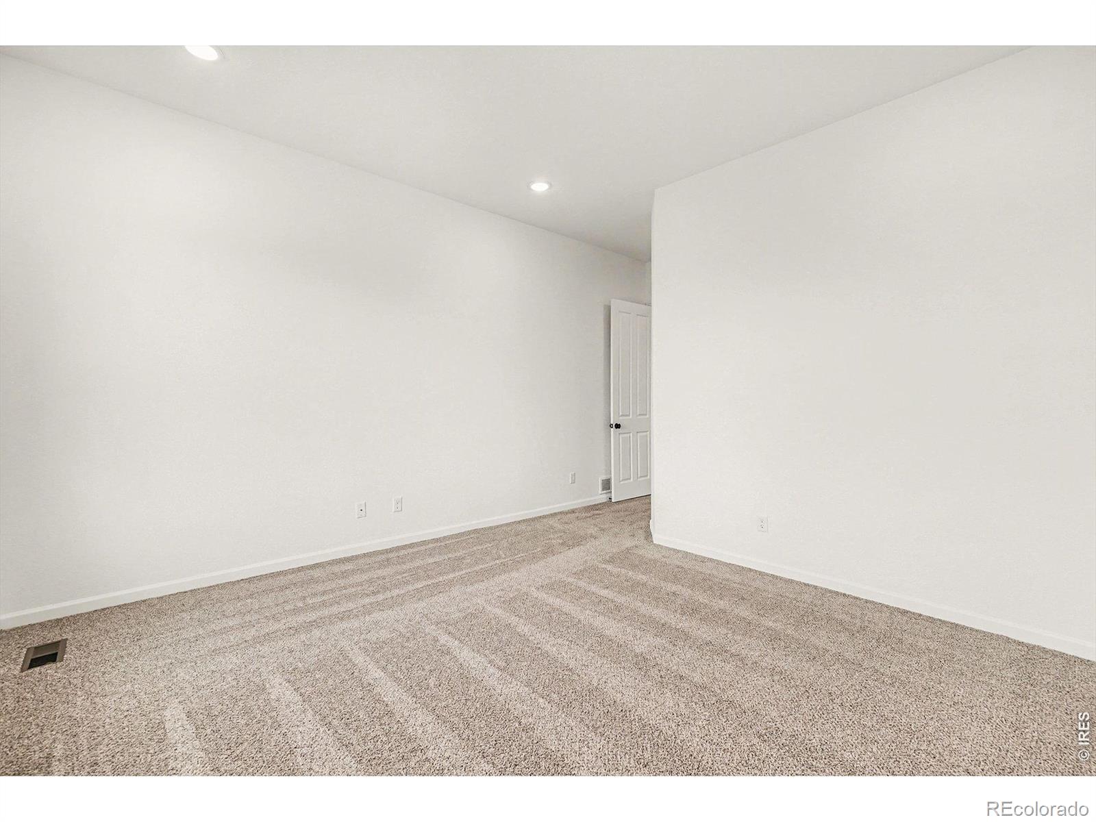 MLS Image #10 for 2648  cutter drive,severance, Colorado
