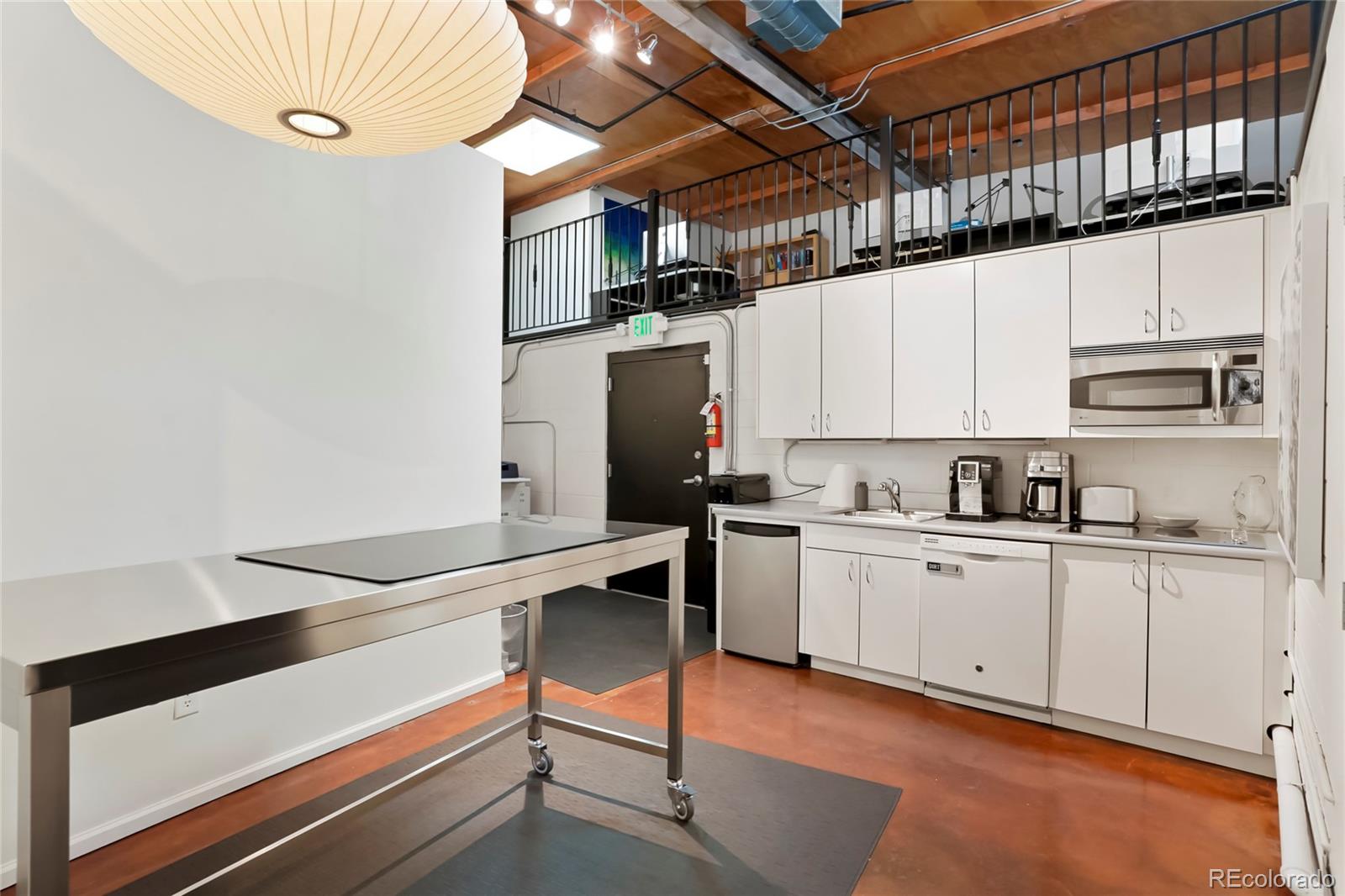 MLS Image #8 for 209  kalamath street 18,denver, Colorado