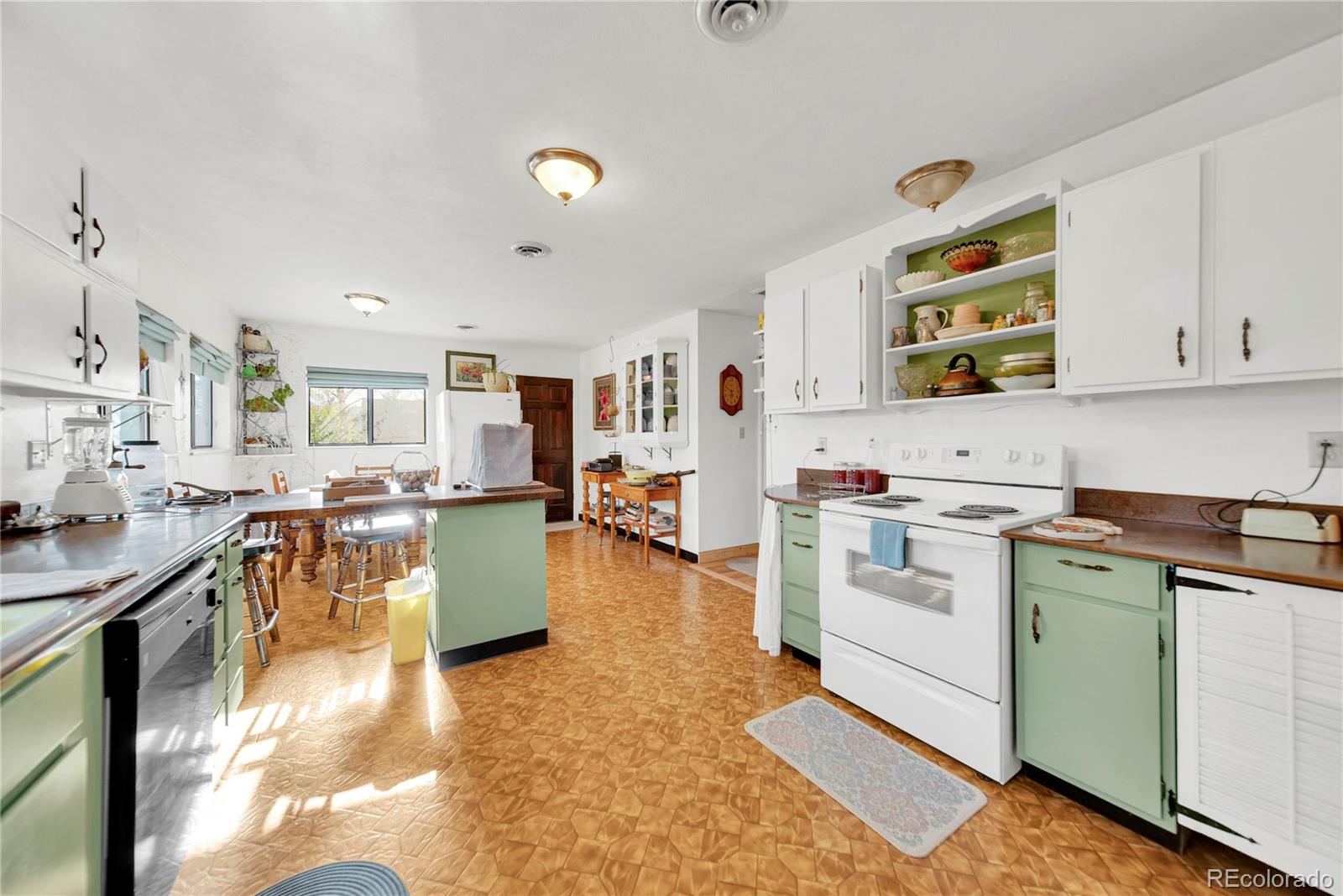 MLS Image #9 for 29311  4th street,snyder, Colorado