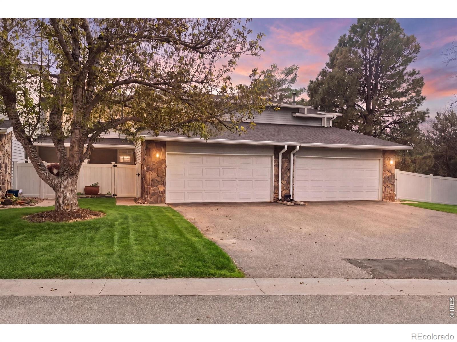 MLS Image #16 for 2598 s vaughn way #b,aurora, Colorado