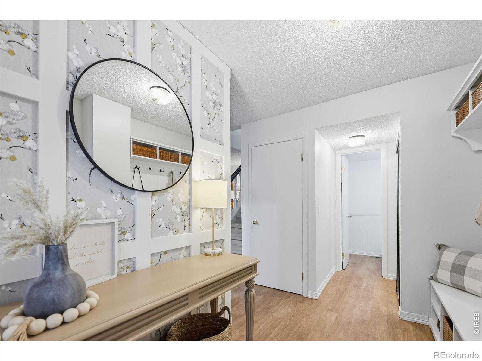 MLS Image #7 for 2598 s vaughn way #b,aurora, Colorado
