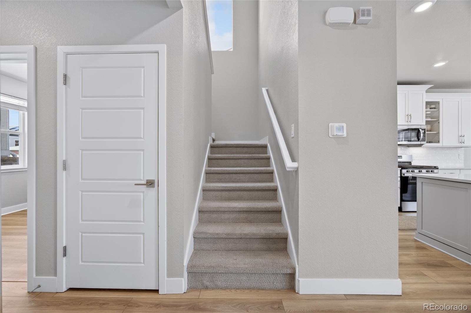 MLS Image #5 for 9779  rosalee peak street,littleton, Colorado