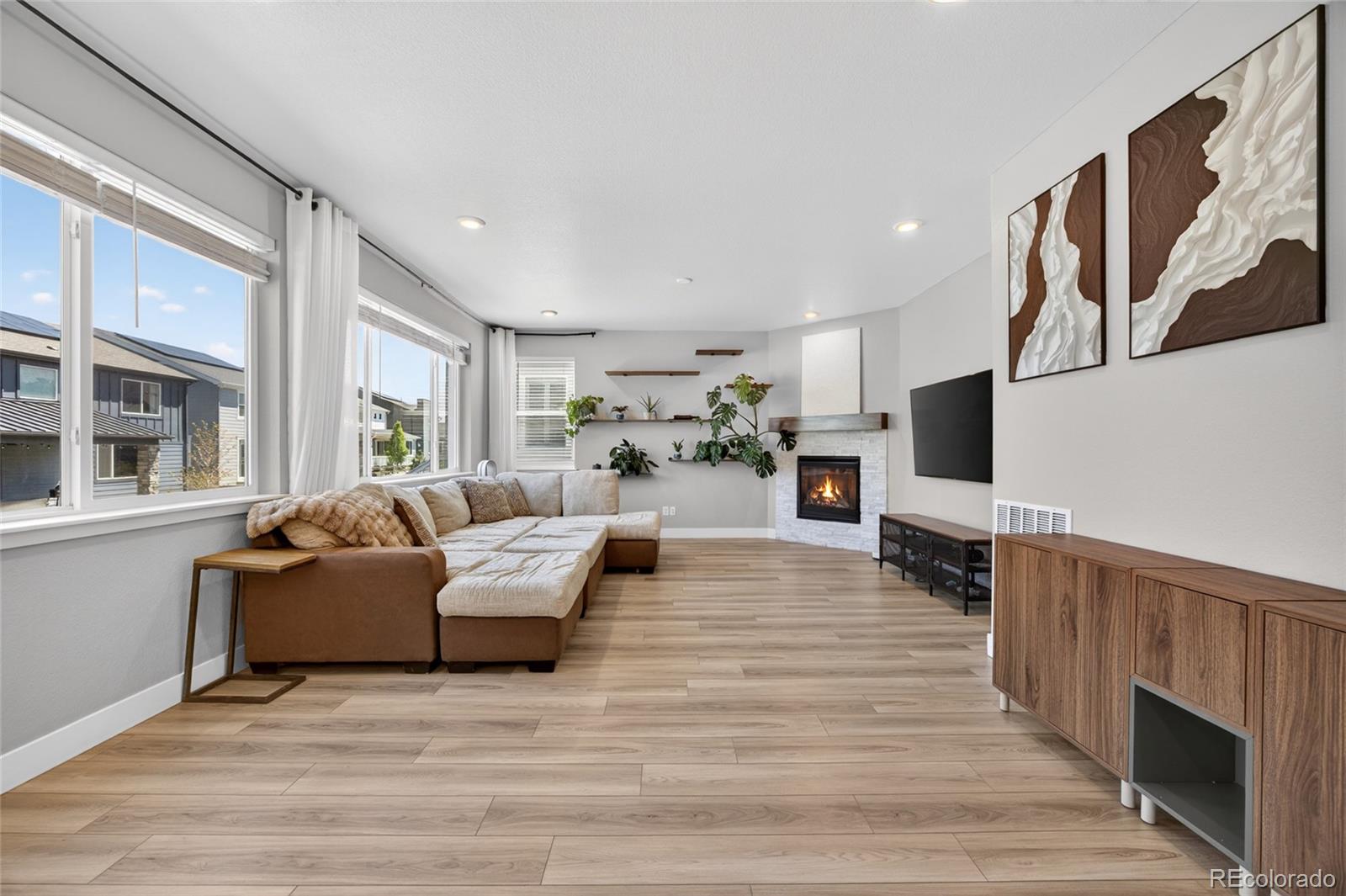 MLS Image #7 for 9779  rosalee peak street,littleton, Colorado