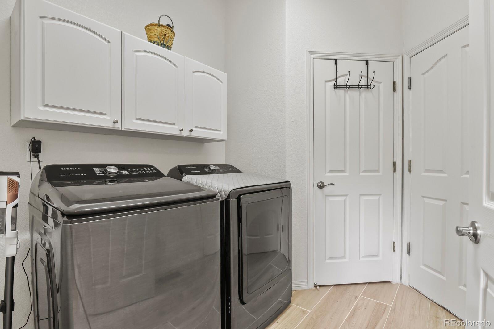 MLS Image #16 for 10081  charissglen lane,highlands ranch, Colorado