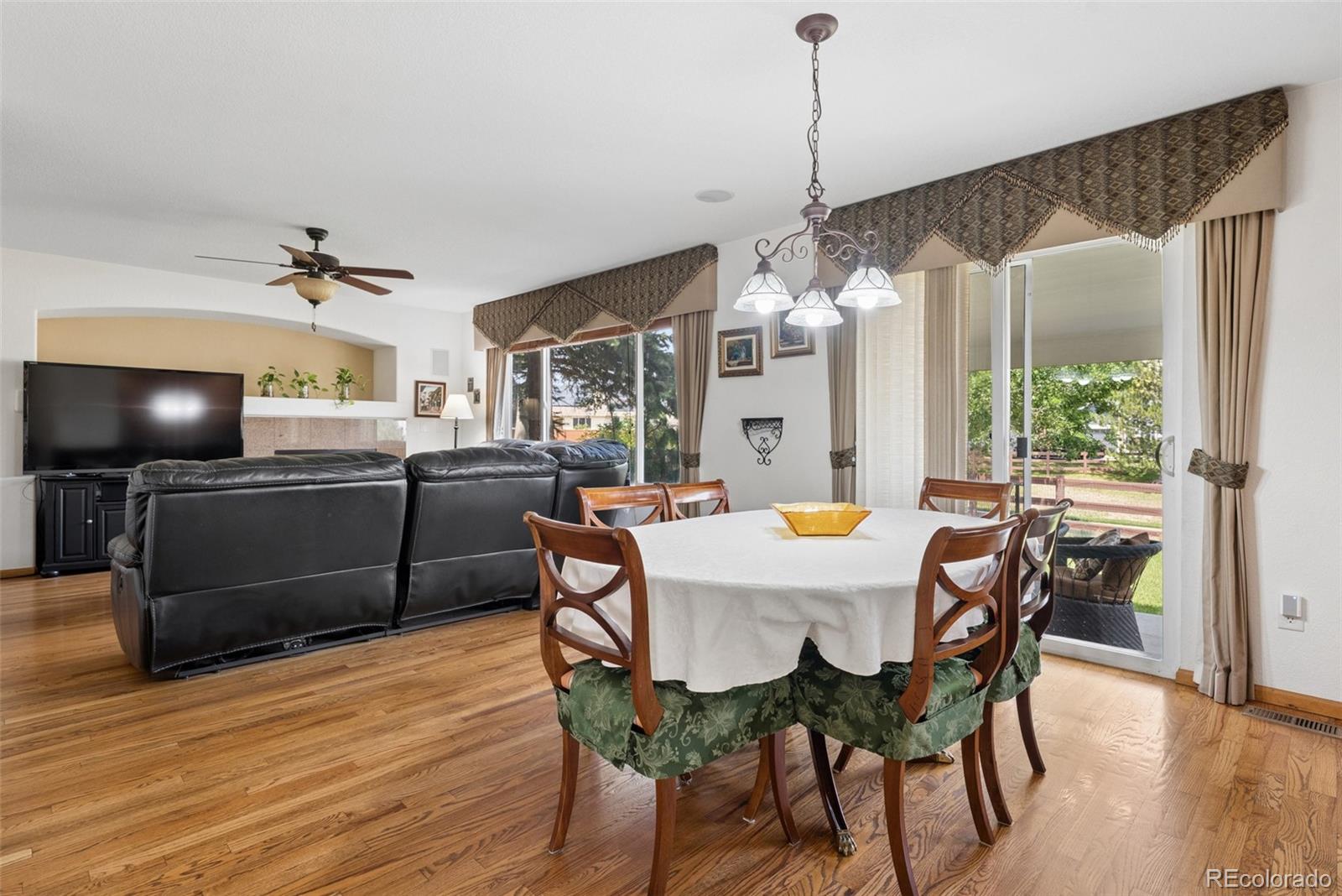 MLS Image #11 for 13224  ivy court,thornton, Colorado
