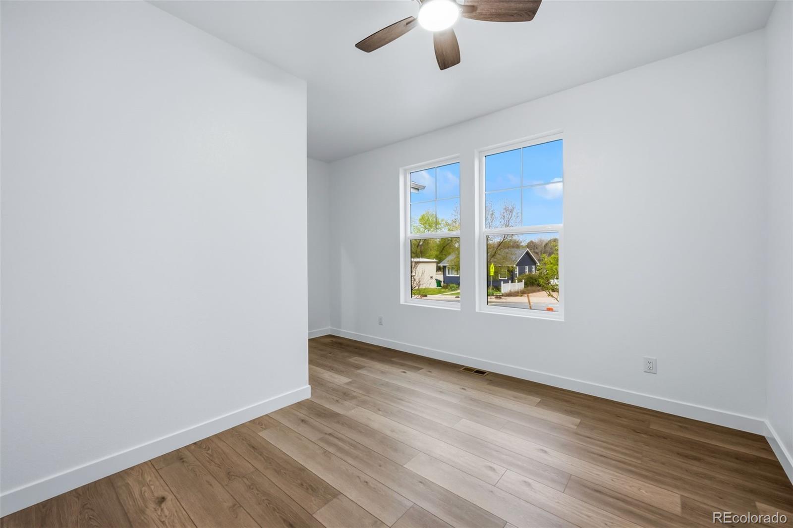 MLS Image #12 for 4500 s delaware street,englewood, Colorado