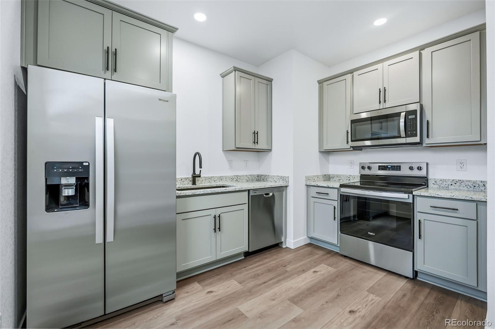 MLS Image #17 for 4500 s delaware street,englewood, Colorado