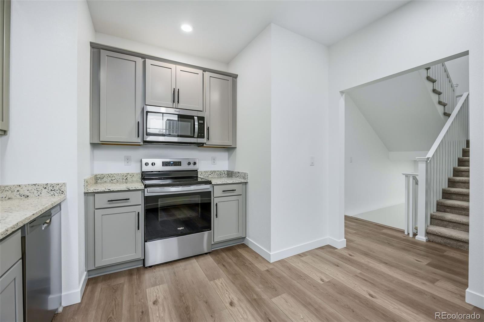 MLS Image #18 for 4500 s delaware street,englewood, Colorado