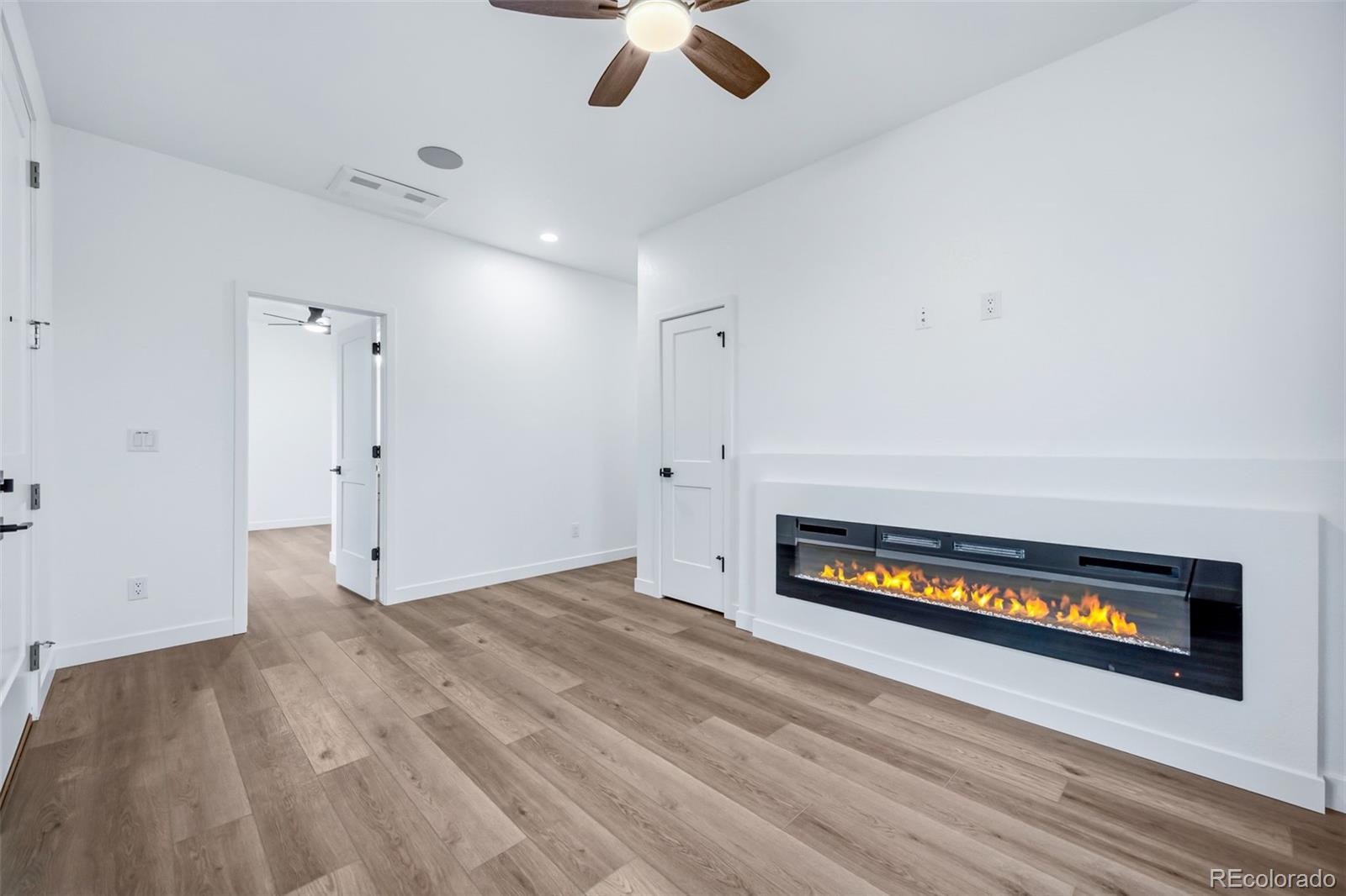 MLS Image #9 for 4500 s delaware street,englewood, Colorado