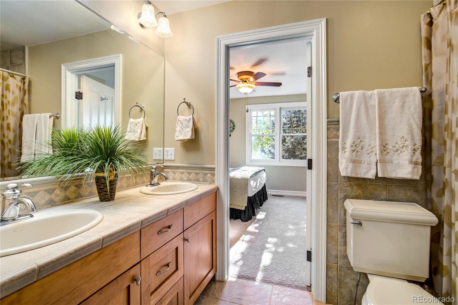 MLS Image #33 for 2274 s ogden street,denver, Colorado