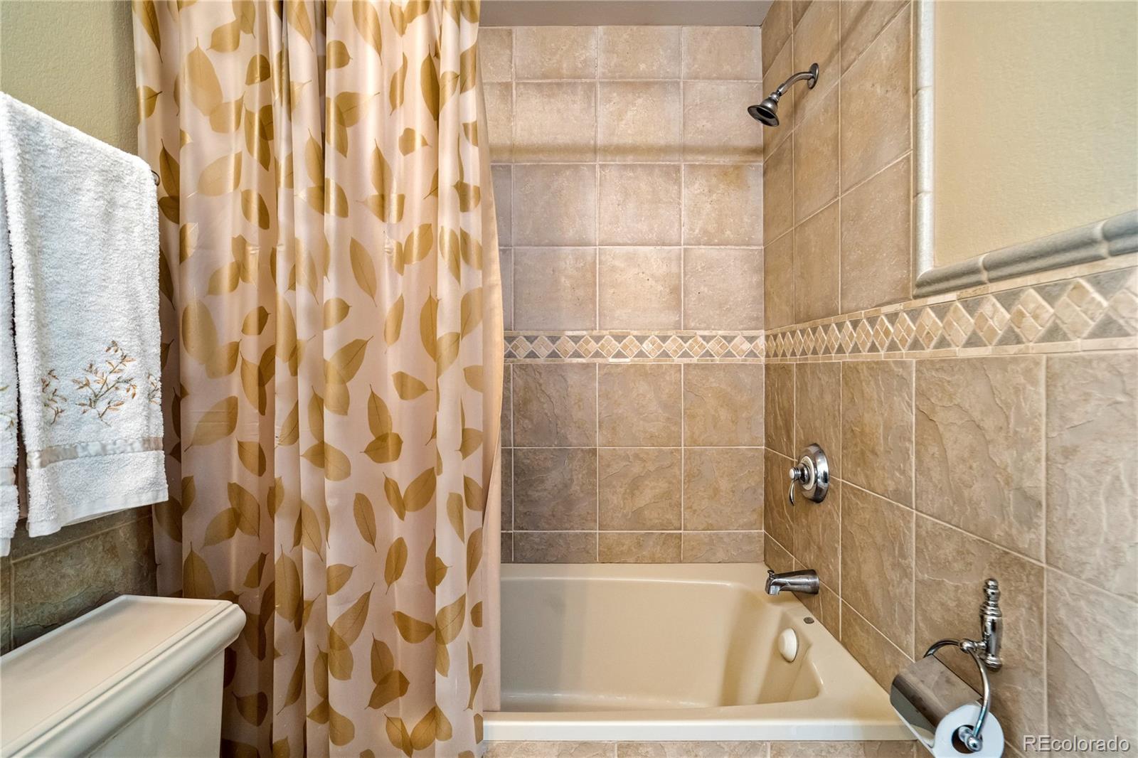 MLS Image #34 for 2274 s ogden street,denver, Colorado