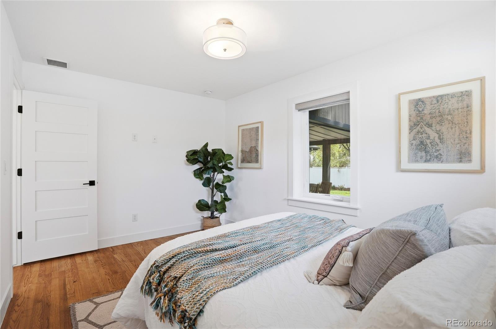 MLS Image #17 for 2998 s adams street,denver, Colorado