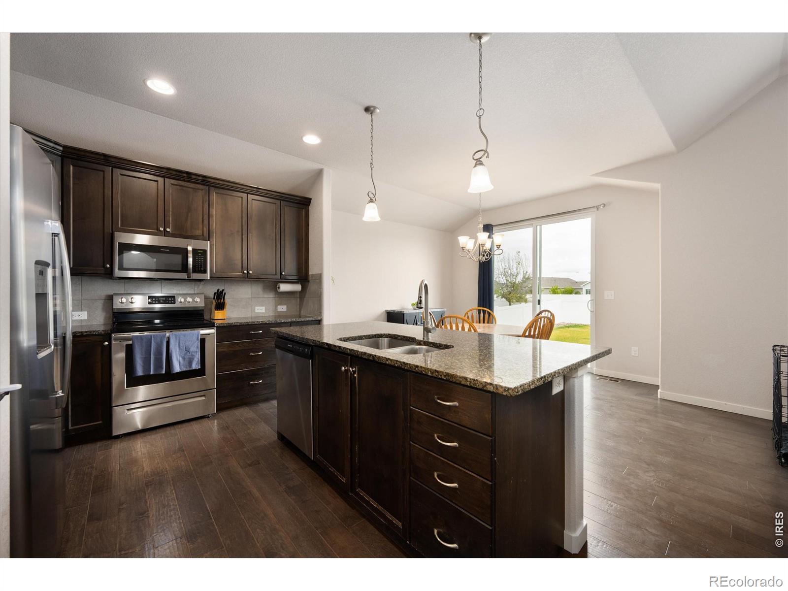 MLS Image #5 for 1379  cimarron circle,eaton, Colorado