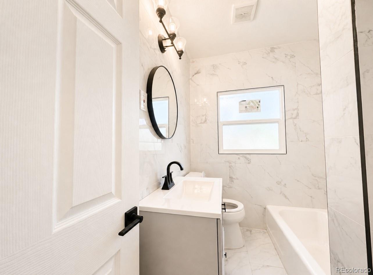 MLS Image #12 for 1315 s knox court,denver, Colorado