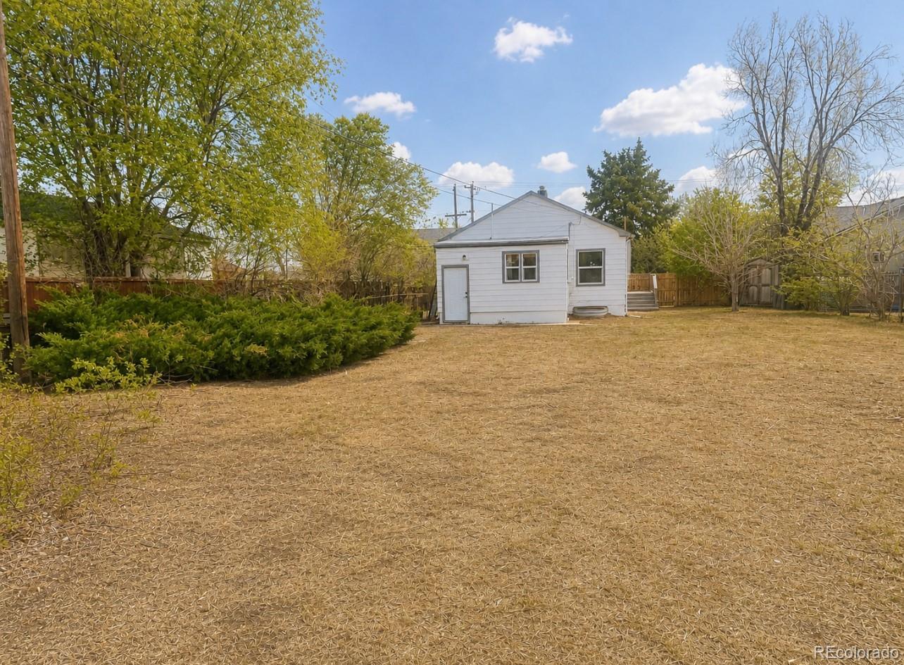 MLS Image #31 for 1315 s knox court,denver, Colorado