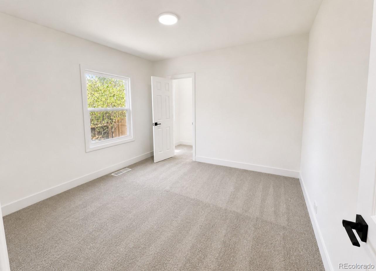 MLS Image #8 for 1315 s knox court,denver, Colorado