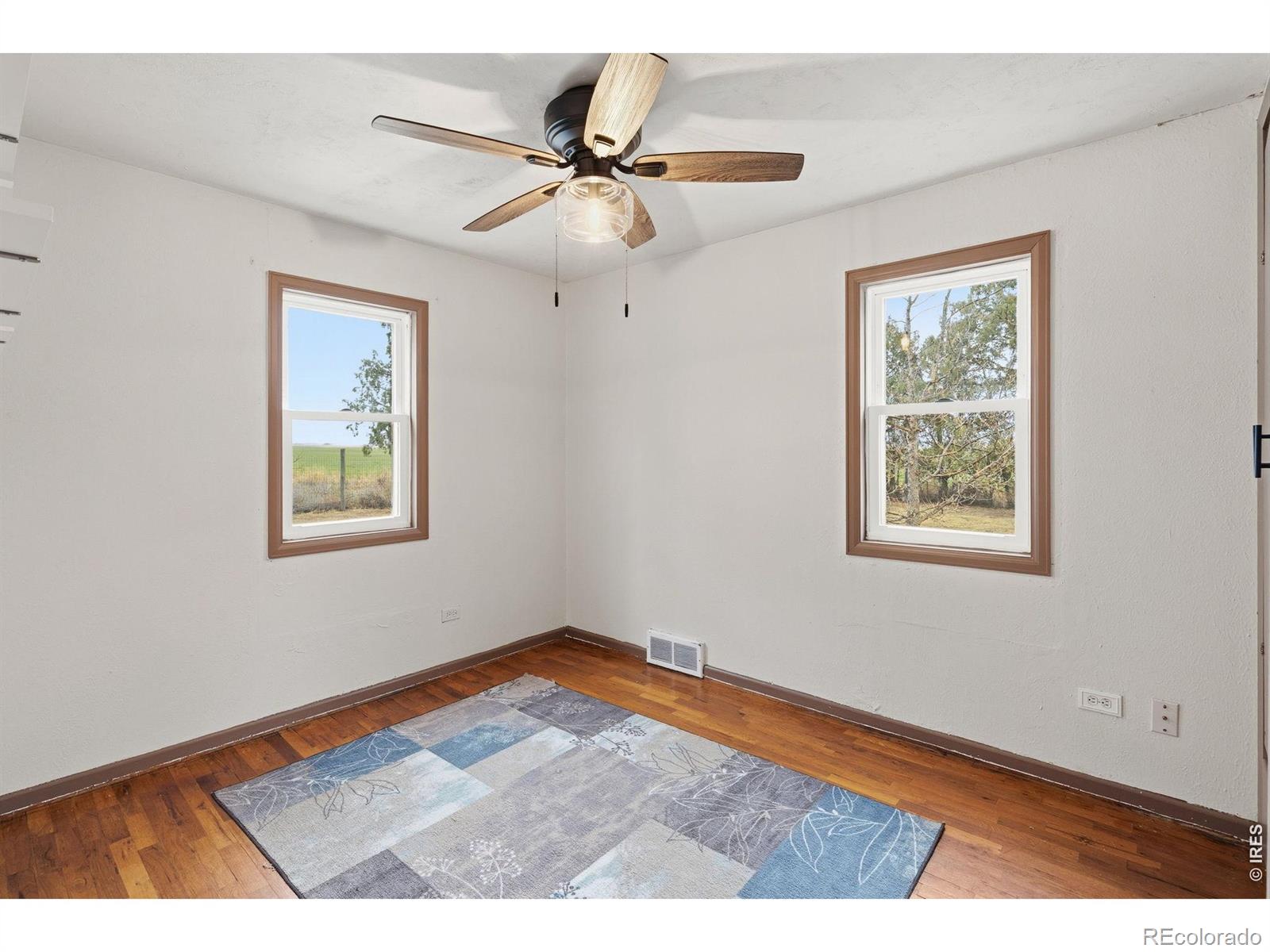 MLS Image #18 for 31916  county road 6 ,keenesburg, Colorado