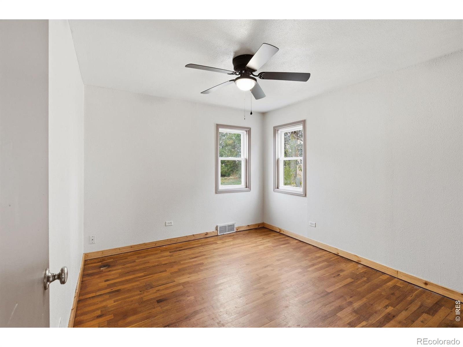 MLS Image #21 for 31916  county road 6 ,keenesburg, Colorado