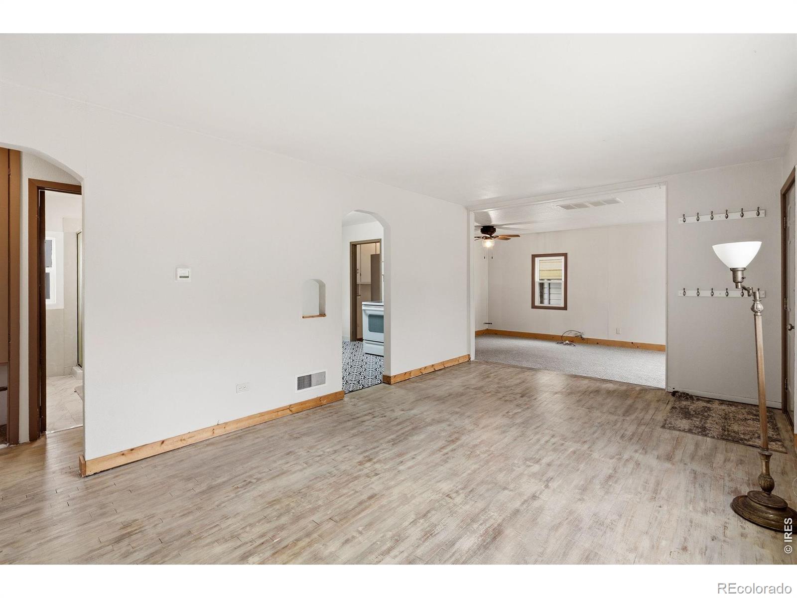 MLS Image #6 for 31916  county road 6 ,keenesburg, Colorado