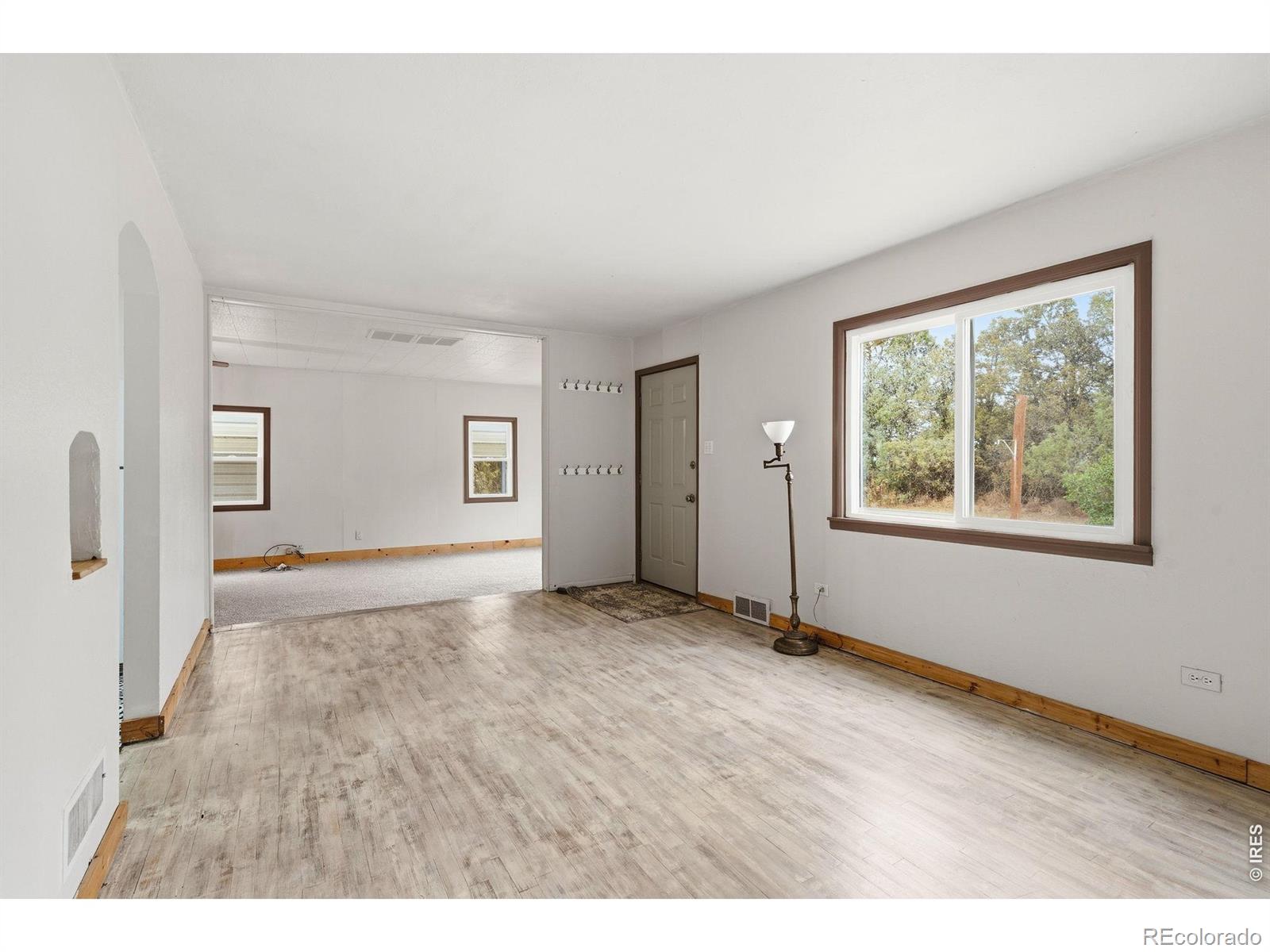 MLS Image #7 for 31916  county road 6 ,keenesburg, Colorado