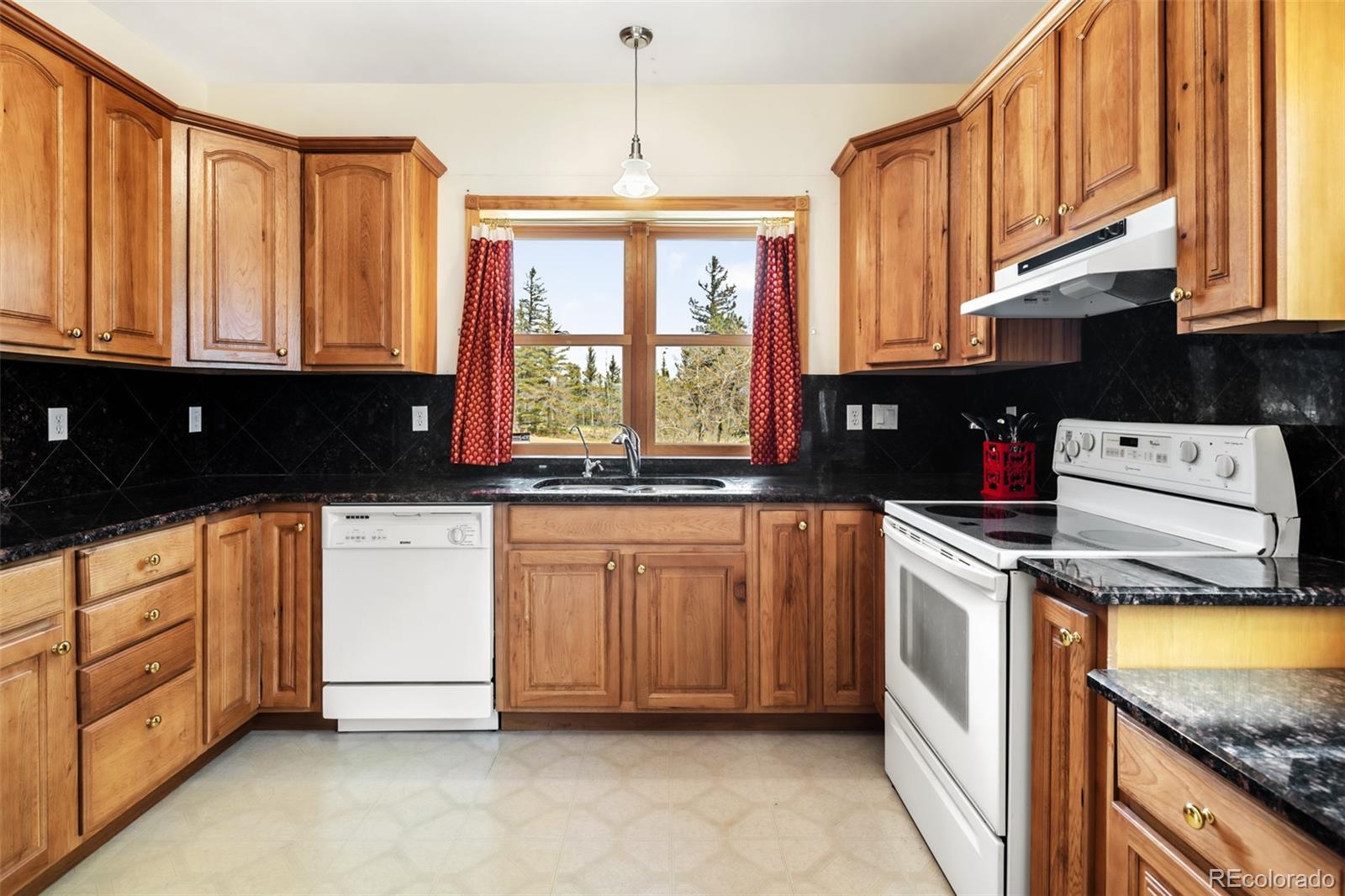 MLS Image #7 for 1540  warrior circle,jefferson, Colorado