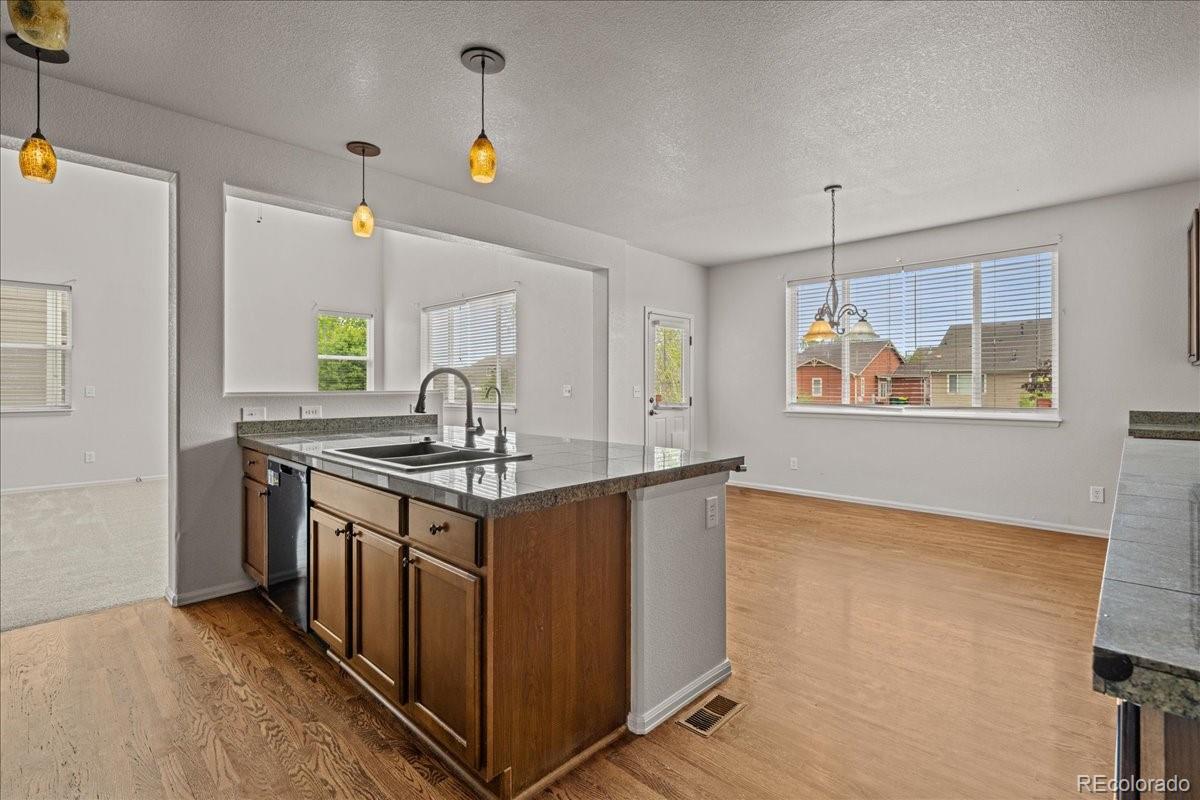 MLS Image #18 for 11010  moline street,commerce city, Colorado