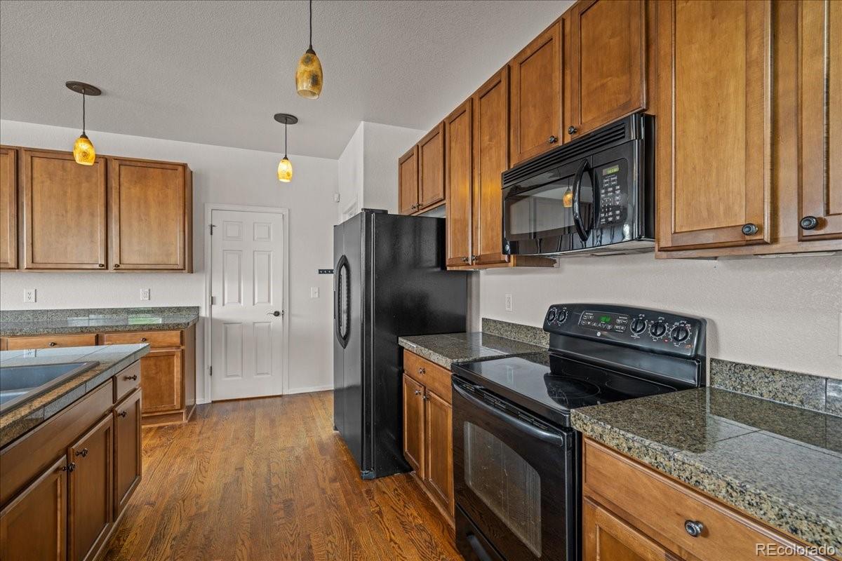 MLS Image #19 for 11010  moline street,commerce city, Colorado