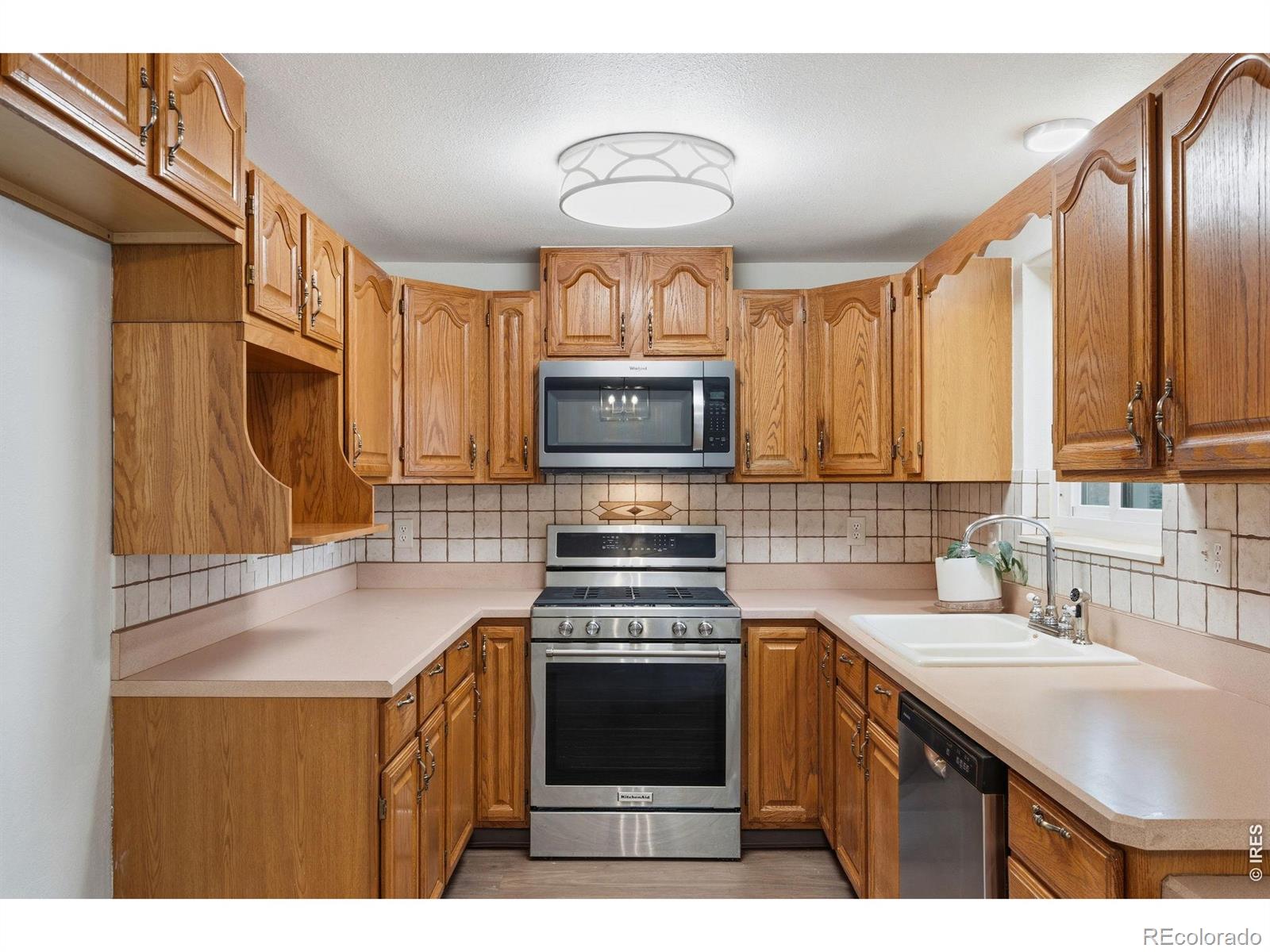 MLS Image #3 for 1244  tupelo drive,loveland, Colorado