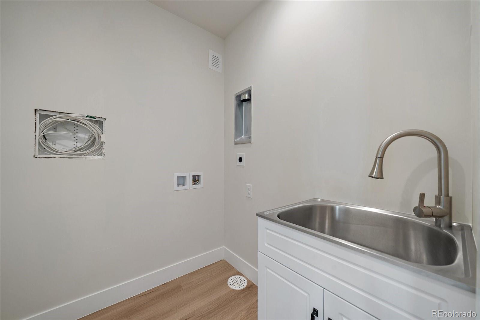 MLS Image #15 for 1370  lowell boulevard,denver, Colorado