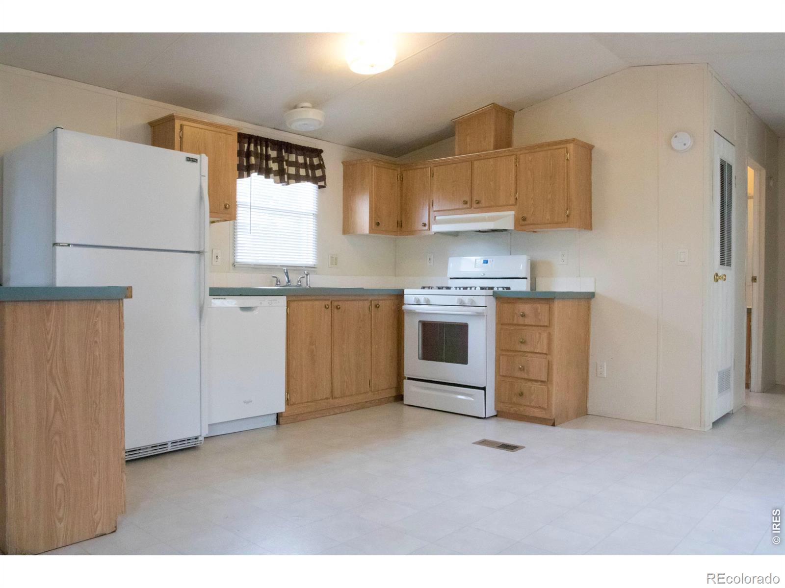 MLS Image #3 for 2811  mango place,loveland, Colorado