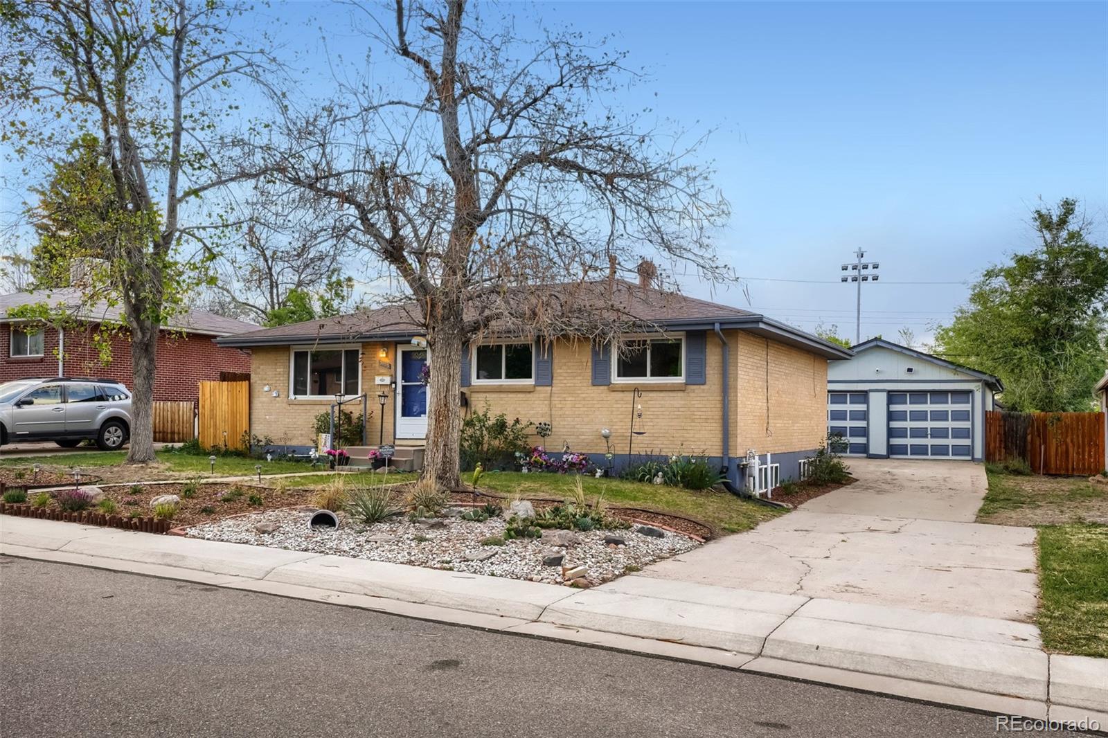 MLS Image #0 for 3173 w farmdale road,englewood, Colorado