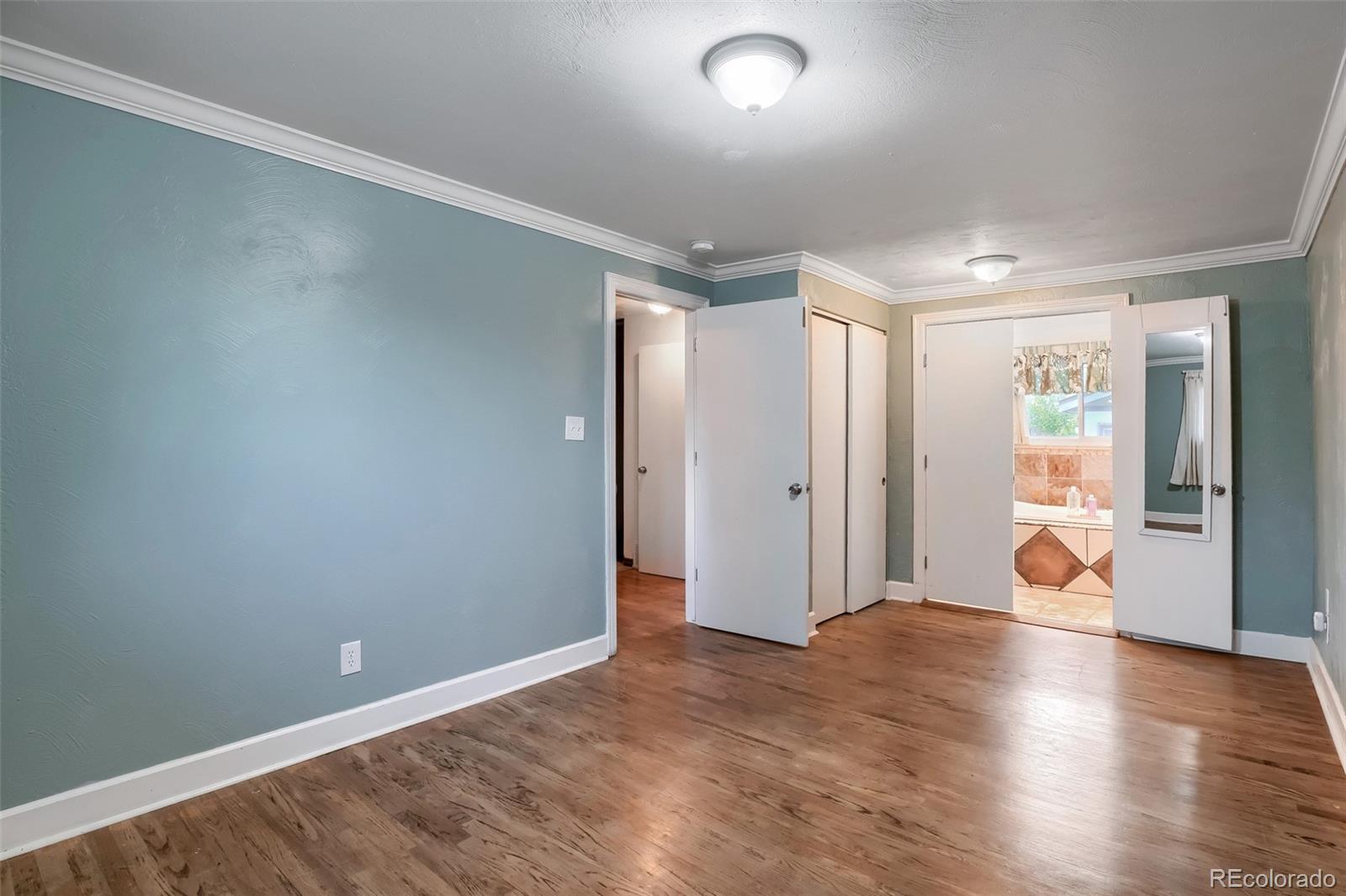 MLS Image #11 for 3173 w farmdale road,englewood, Colorado