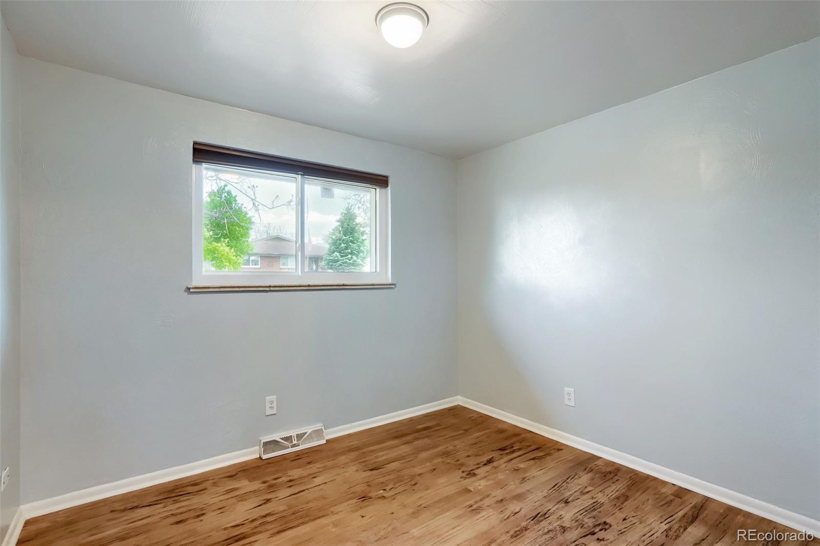 MLS Image #14 for 3173 w farmdale road,englewood, Colorado