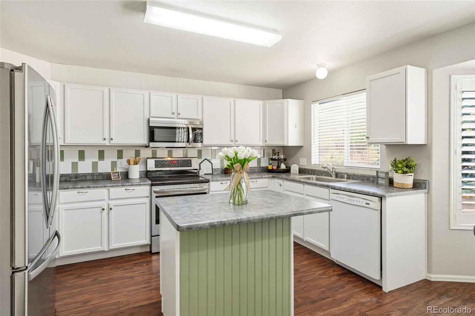MLS Image #13 for 11351  leyden street,thornton, Colorado