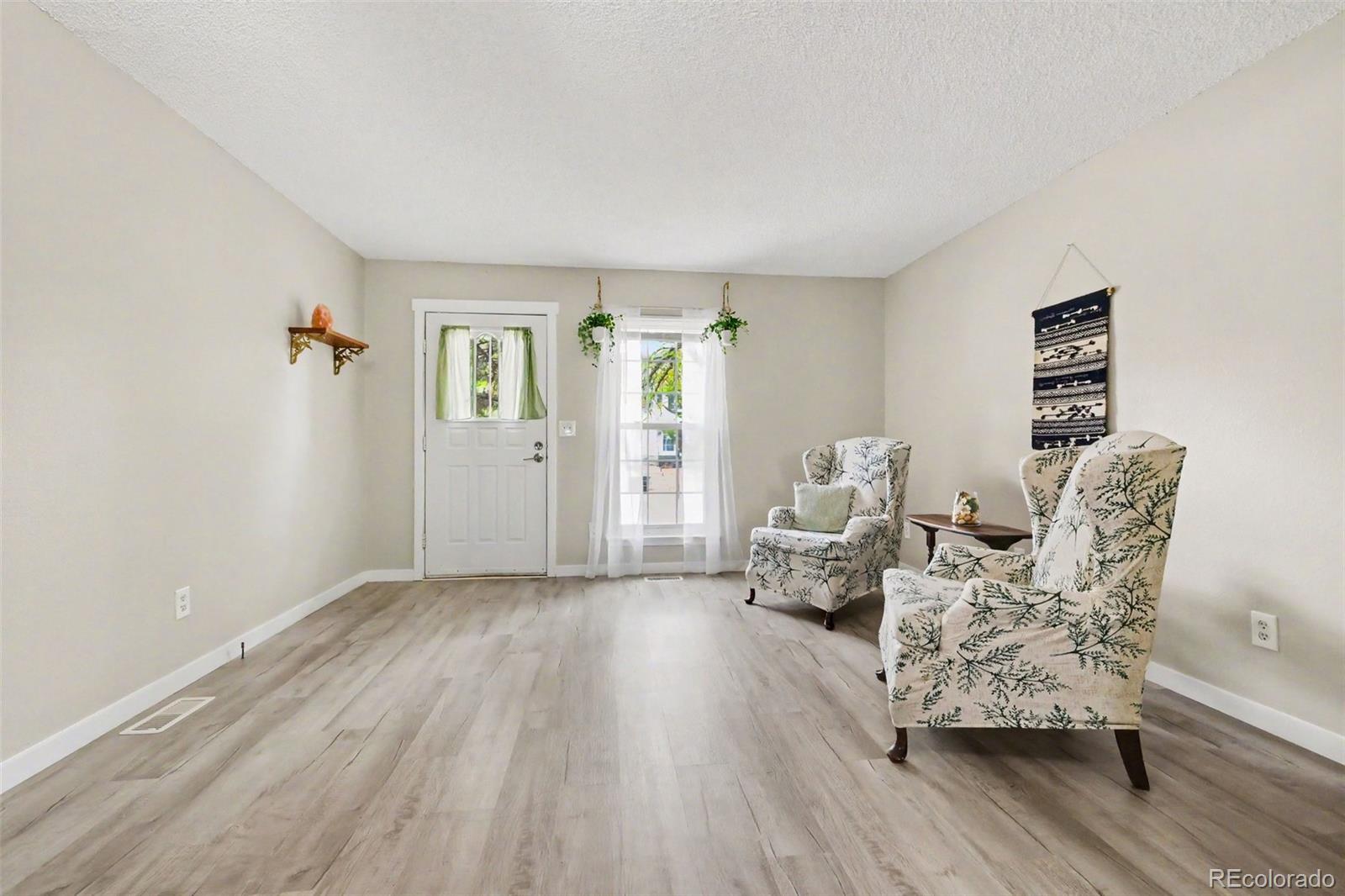 MLS Image #4 for 10406 w dartmouth avenue,lakewood, Colorado