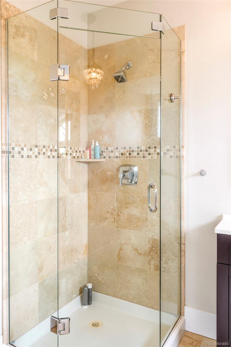 MLS Image #15 for 948 s pearl street 101,denver, Colorado