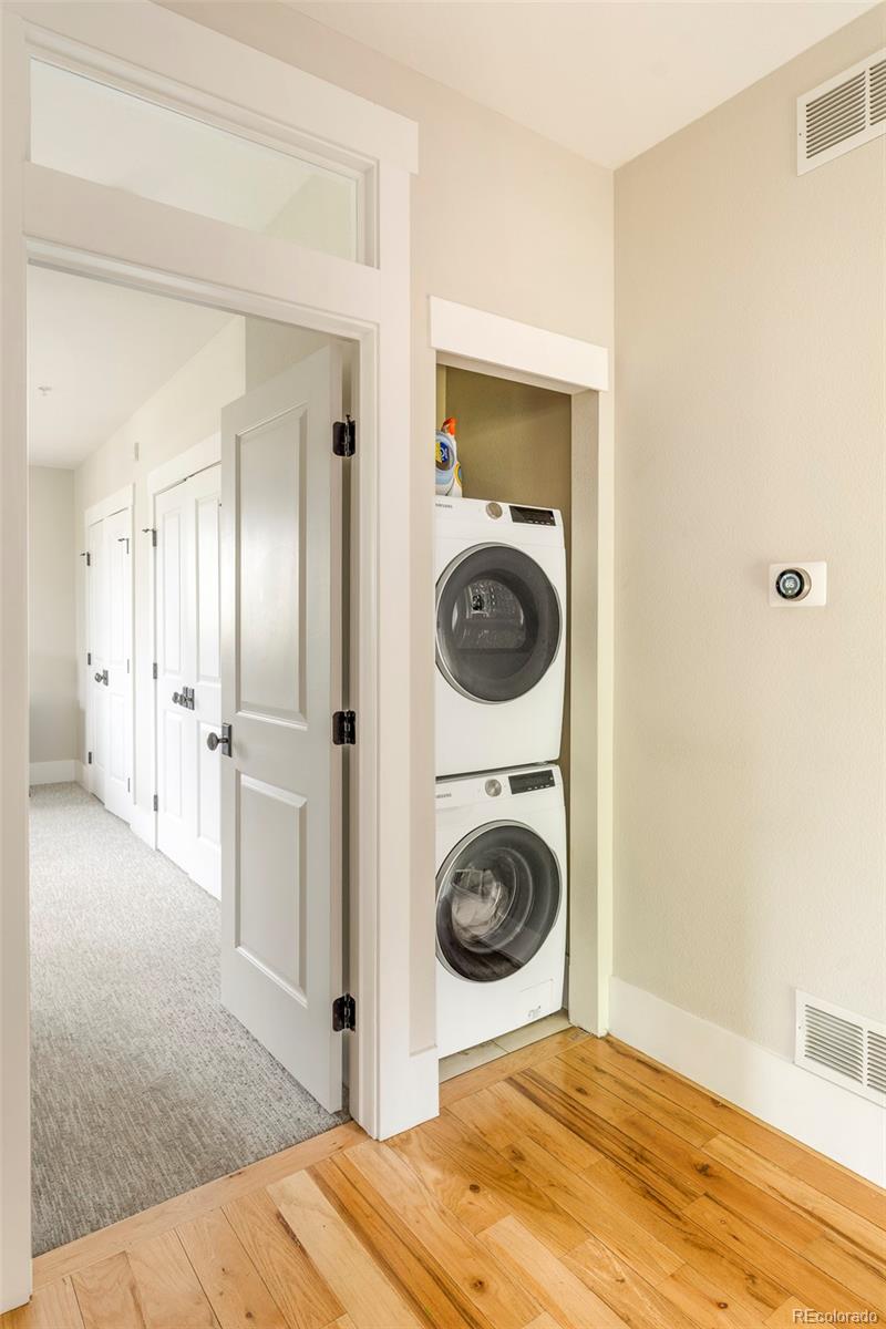 MLS Image #16 for 948 s pearl street 101,denver, Colorado
