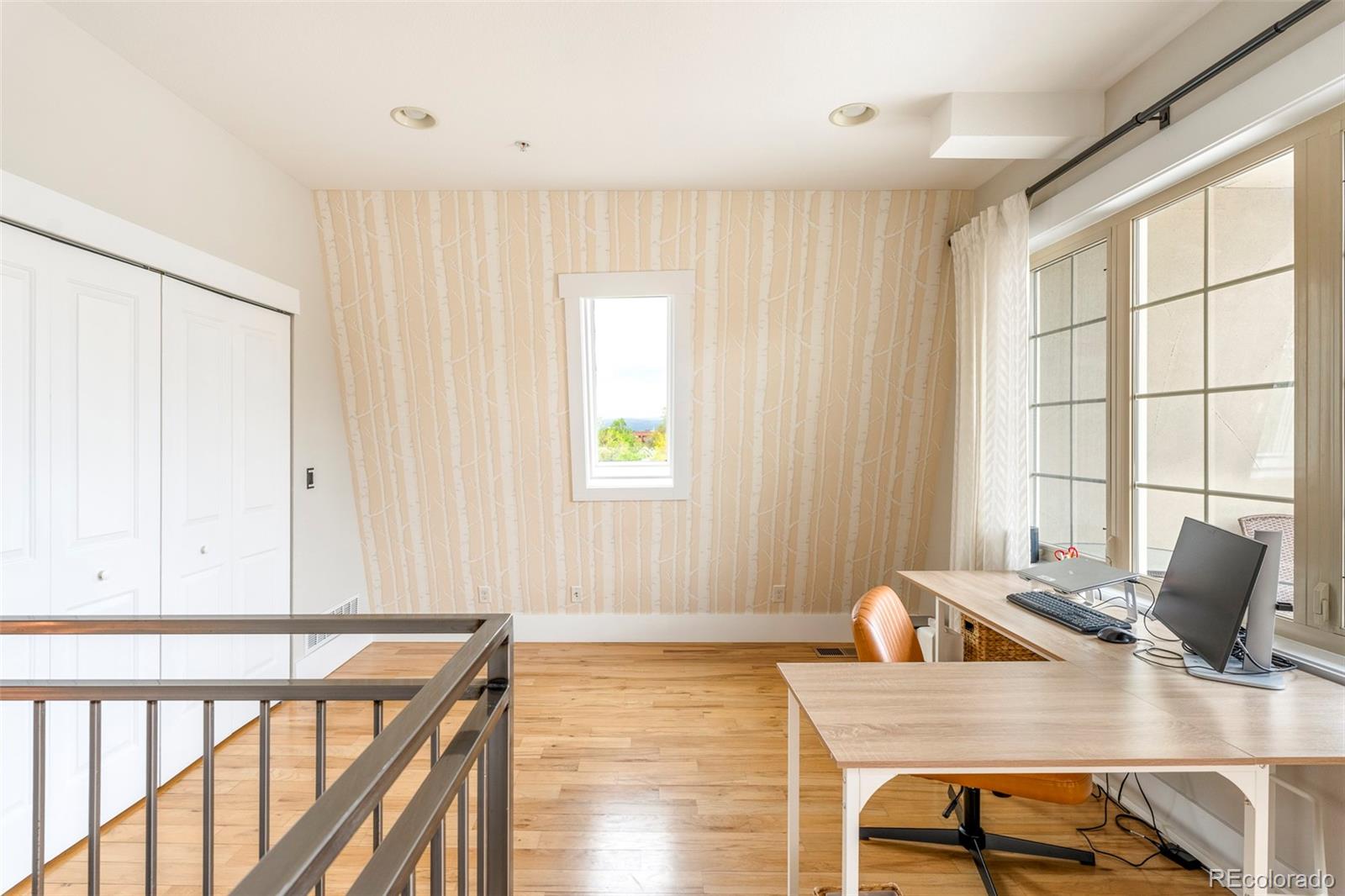 MLS Image #20 for 948 s pearl street 101,denver, Colorado