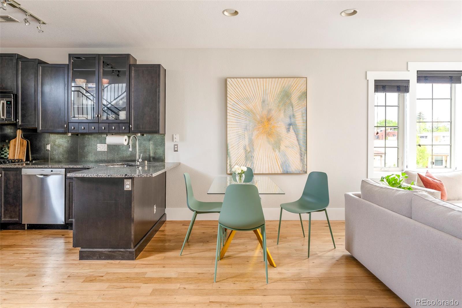 MLS Image #5 for 948 s pearl street 101,denver, Colorado